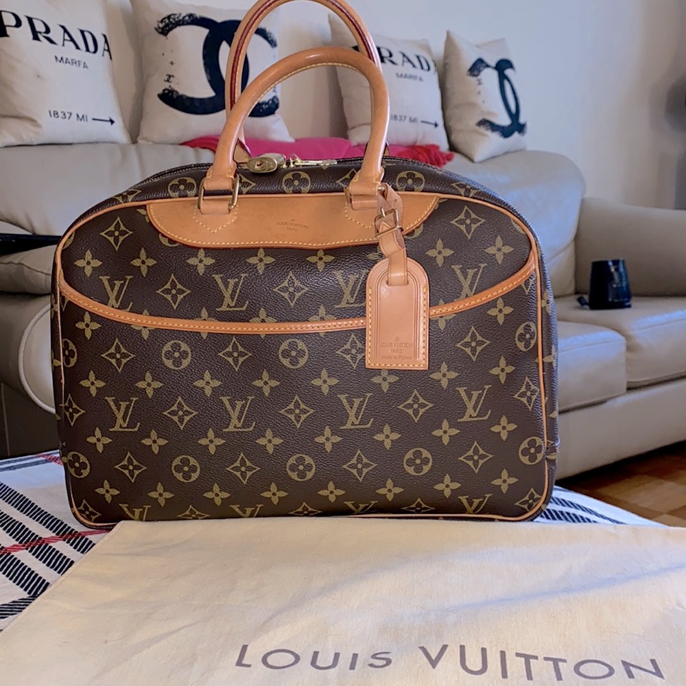 Louis Vuitton Deauville GM bag retired UNISEX